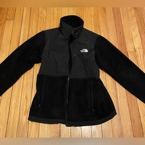 The North Face Women's Denali 2 Jacket Size M Black